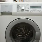 Cozy Apartment, Free Parking Near Cable Car, Bunk'Art Appartement Tirana