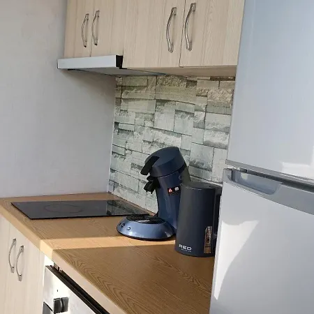 アパート Cozy Fresk Bunk'art ティラナ