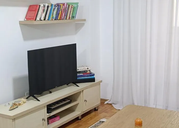 Appartement Cozy Apartment, Fresku Bunk'Art & Cable Car Tirana